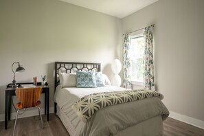 3 bedrooms, iron/ironing board, travel crib, WiFi