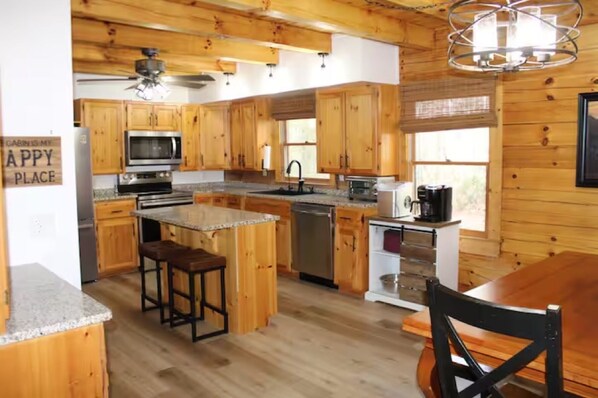 Microwave, oven, stovetop, dishwasher