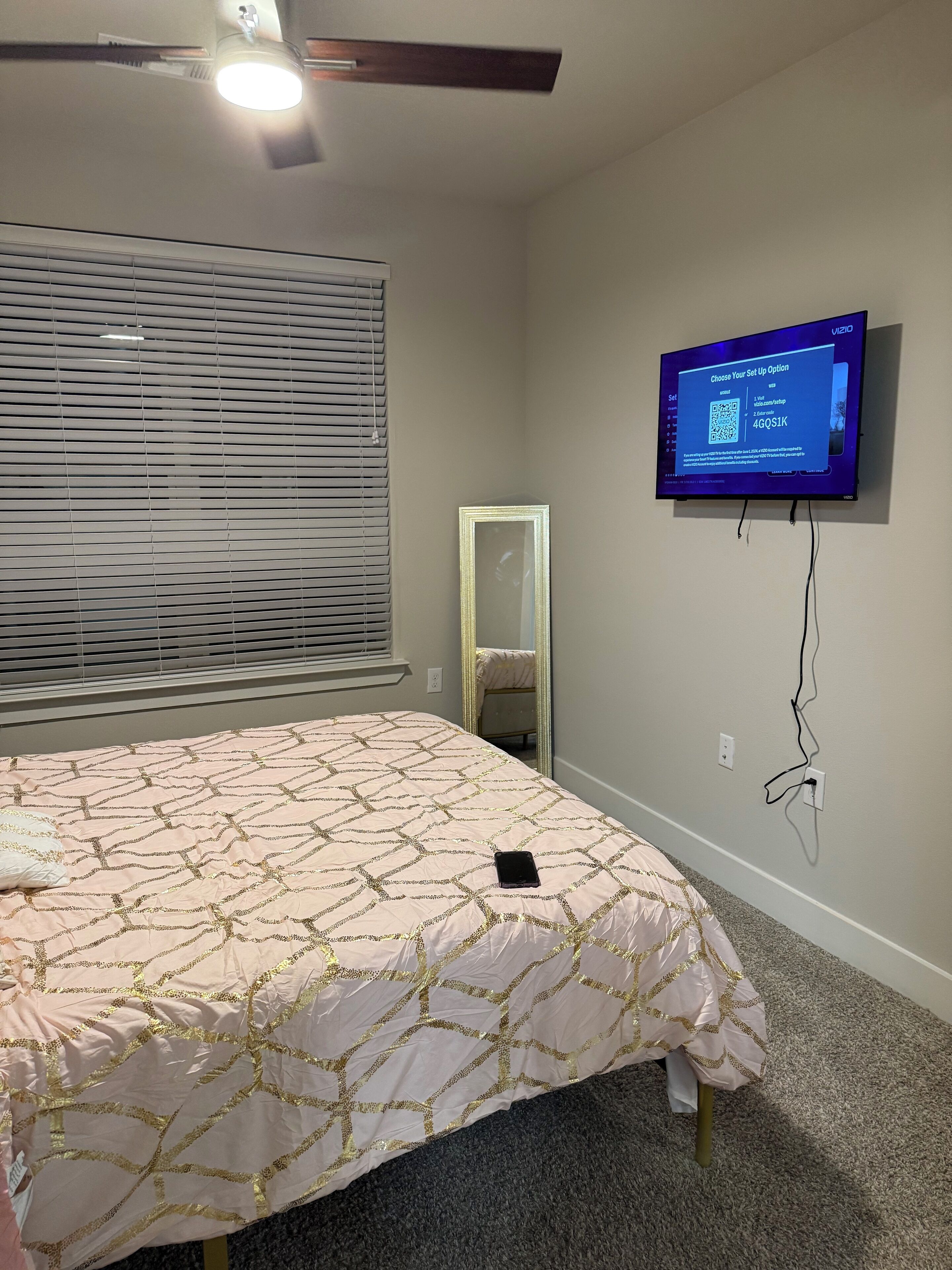 1 bedroom, iron/ironing board, WiFi, bed sheets