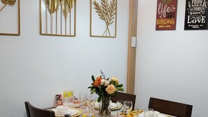 تناول الطعام