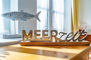 Unclassified image, 3 of 12, button