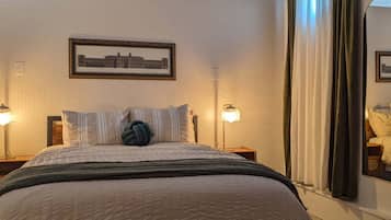 1 soverom, skrivebord, strykejern/-brett og wi-fi (inkludert)