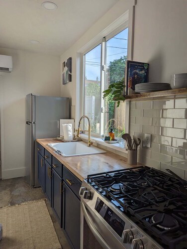 One of a kind ADU located in Omaha's Benson District!