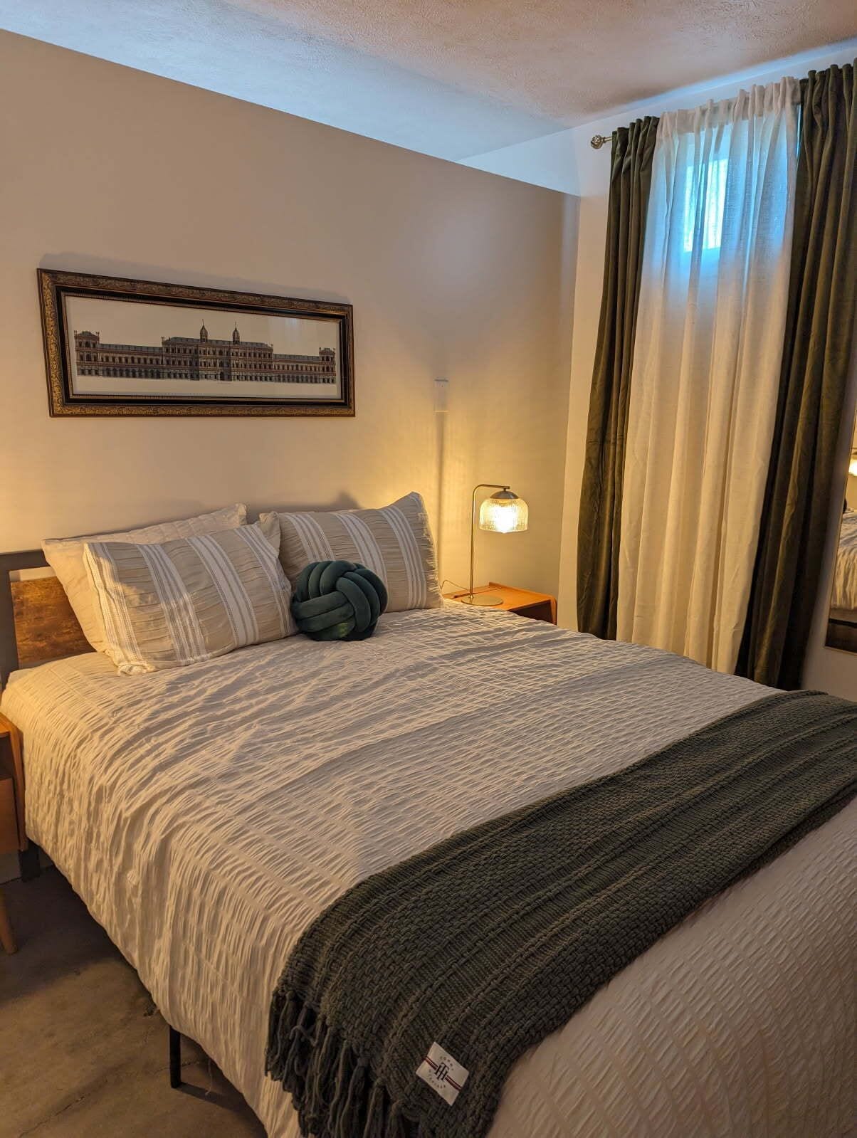 1 bedroom, desk, iron/ironing board, free WiFi