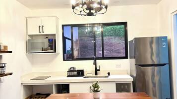 Microwave, stovetop
