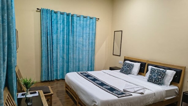 Standard Double Room, Mountain View - LUNGDHO RESIDENCY (Leh)