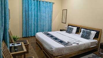 Kahden hengen standard-huone, vuoristonäköala | Ilmainen Wi-Fi