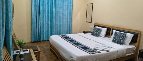 Standard Double Room, Mountain View