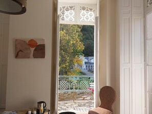 Interior - T3 apartment - opposite the Centre Ressources § Vous - 300 m from the cable car (Bagnères  de Luchon)