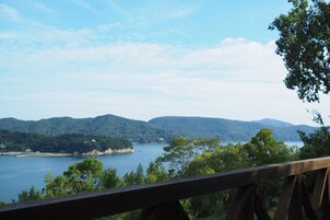 [Villa Type] Family Lodge, with Kitchen, Private Bath & Toilet, WiFi, Non Smoking | Balcony view