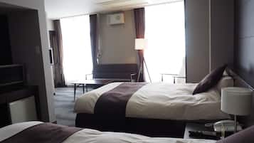 Desk, free WiFi, bed sheets