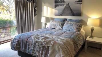3 Schlafzimmer, Bügeleisen/Bügelbrett, WLAN, Bettwäsche