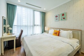 1 dormitorio, escritorio, tabla de planchar con plancha y wifi gratis
