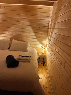 2 Schlafzimmer, Zimmersafe, Bügeleisen/Bügelbrett, Reisekinderbett
