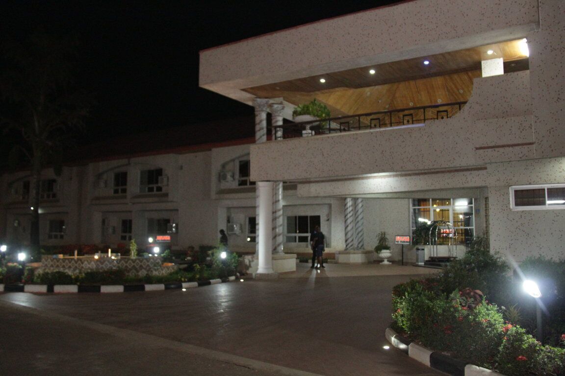 Bahagian luar