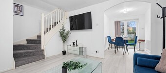 Lovely 3bed house, 7mins to Manchester Citycenter, Etihad stadium, Coop Live