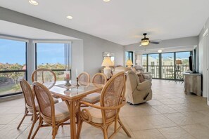 Exterior - 21420 Bay Village Dr 218 (Fort Myers Beach)