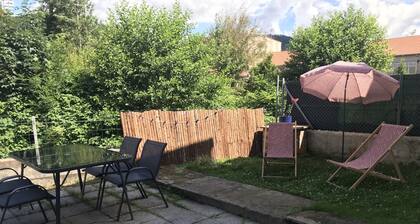 Appartement cosy au centre du bourg, idéal pour un séjour en famille