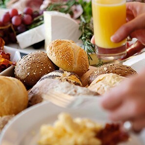 Tägliches inbegriffenes Frühstücksbuffet