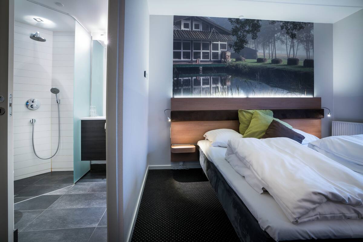 Kahden hengen comfort-huone | Työpöytä, ilmainen Wi-Fi, vuodevaatteet