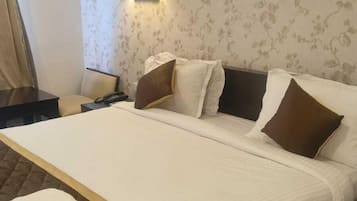 Deluxe Double Room | In-room safe, blackout curtains, iron/ironing board, free WiFi