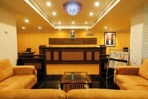 Reception - Hotel Grand Regency (Aluva)