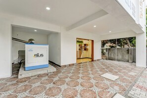 Ubetjent parkering (inkludert)