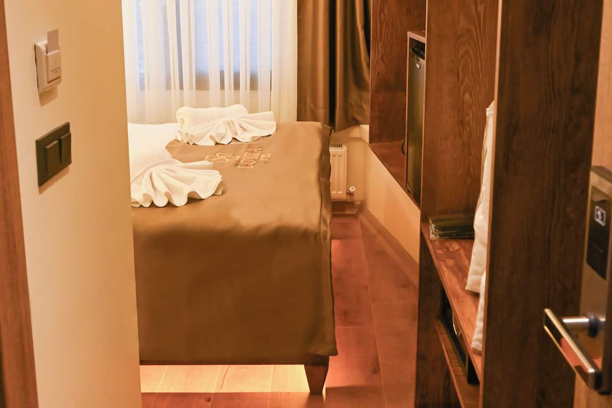 Chambre Standard, vue partielle sur la mer