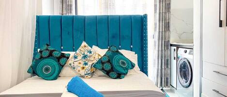 1 bedroom, iron/ironing board, WiFi, bed sheets