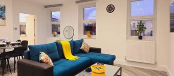 Abbey Corner By Nivaas 4 : Apartment with City View

