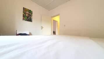 Comfort Double Room | Desk, iron/ironing board, free WiFi