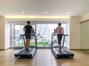 Fitness facility - Samutprakarn Hotel (Samut Prakan)