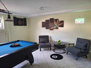 Spielezimmer