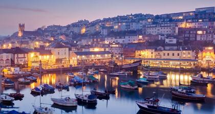 Number Eleven - Harbour Views