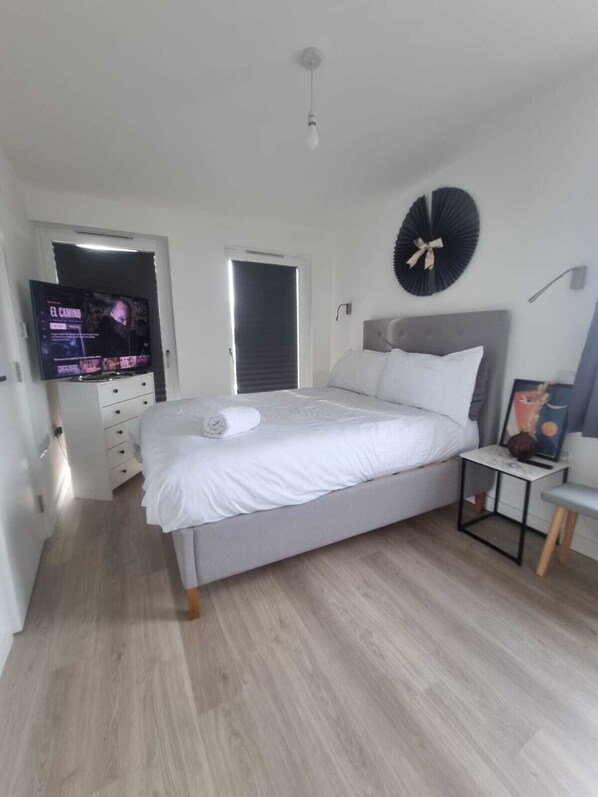 1 chambre, fer et planche à repasser, Wi-Fi