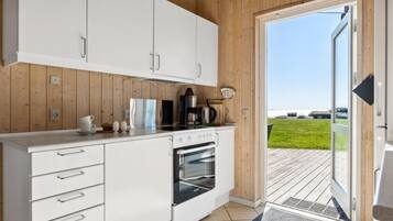 Réfrigérateur, micro-ondes, four, lave-vaisselle