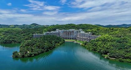 HENTIQUE RESORT TIANMU LAKE