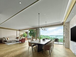 Luxury Suite, Lake View | Living room - HENTIQUE RESORT TIANMU LAKE (Changzhou)