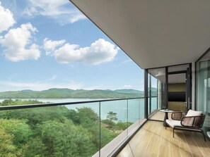 Suite Luxe, vue lac | Terrasse/Patio