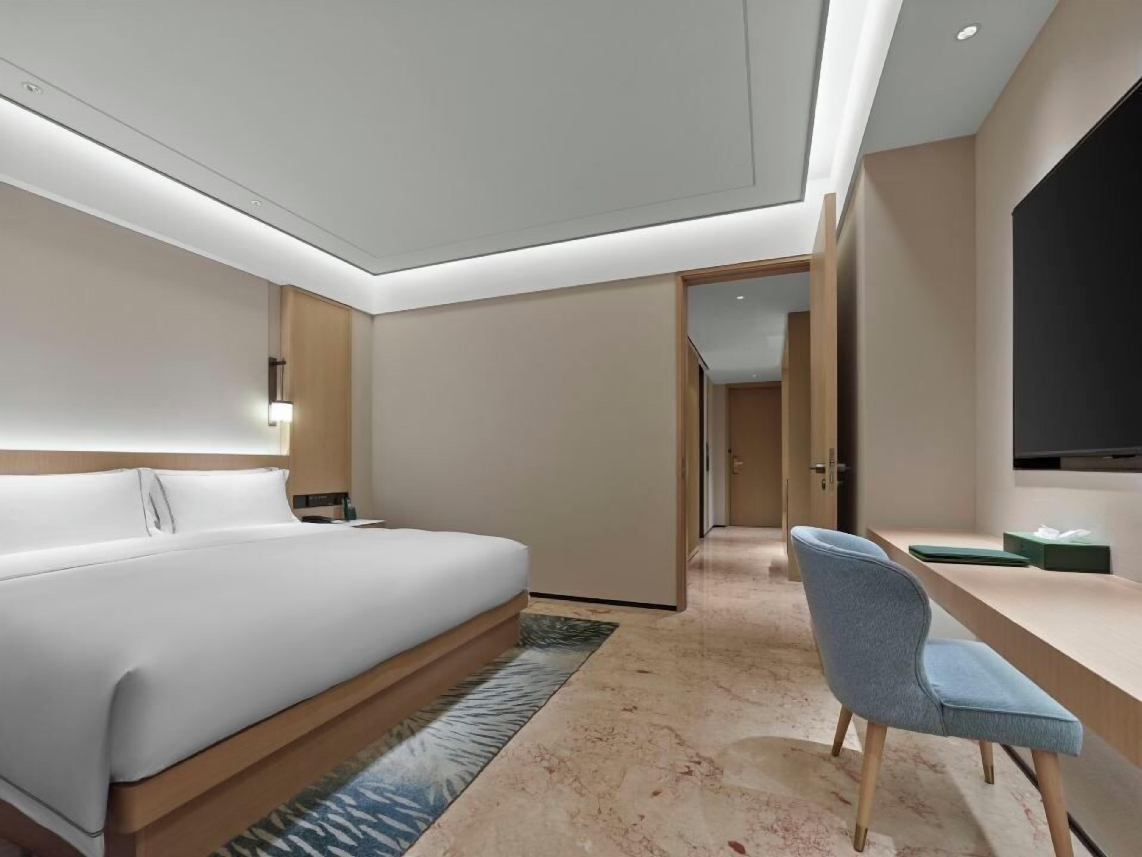 Classic Room, Mountain View | Laptop workspace, free WiFi