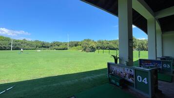 إطلالة على ملعب الجولف