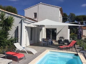 Outdoor dining - Villa sea view swimming pool very close to sea and town center on foot (Bandol)
