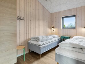 4 bedrooms, WiFi