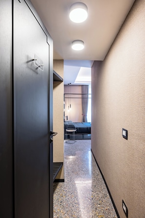 Business Studio (0 Bedroom)