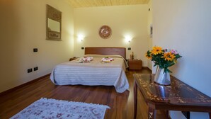 Apartment | 2 bedrooms - Tremezzo Ulivi Apt 7 (Tremezzina)
