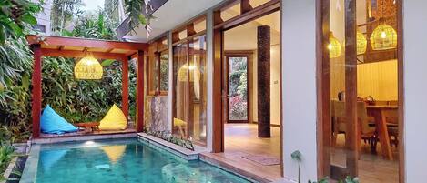 Vila superluxo | Piscina particular