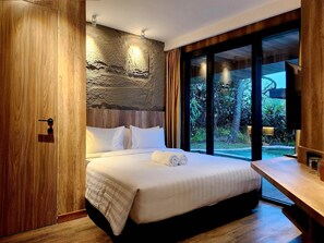 Premier Villa, 4 Bedrooms, Private Pool, Garden View | 4 bedrooms, individually decorated, individually furnished, desk