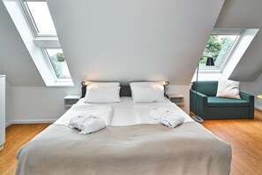 Desk, free WiFi, bed sheets - Upstalsboom Langeoog (Langeoog)