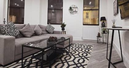 Abbey Corner By Nivaas 3 : One-Bedroom Premier Apartment