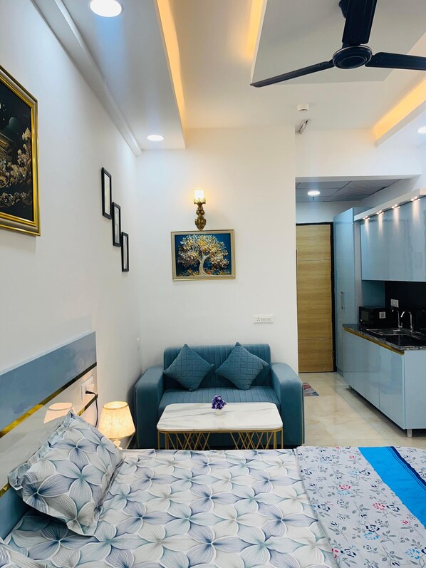 1 bedroom, iron/ironing board, WiFi